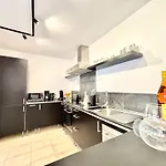Waikiki, Private Pool, Beaches & Nightlife
