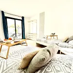 Waikiki, Private Pool, Beaches & Nightlife Corralejo