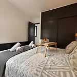 Waikiki, Private Pool, Beaches & Nightlife Vila Corralejo