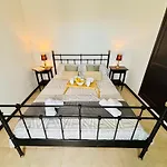Waikiki, Private Pool, Beaches & Nightlife Vila Corralejo