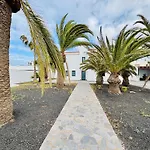 Waikiki, Private Pool, Beaches & Nightlife Vila Corralejo