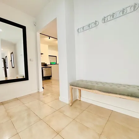 Vila 4-br, Sea-view Villa, Private Pool And Bbq, In Downtown! Corralejo