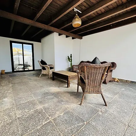 4-br, Sea-view Villa, Private Pool And Bbq, In Downtown! Vila *