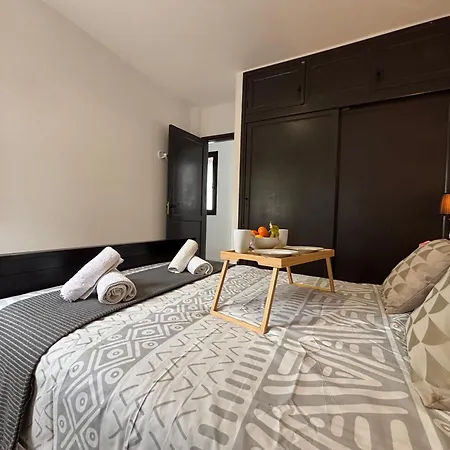4-br, Sea-view Villa, Private Pool And Bbq, In Downtown! Vila Corralejo