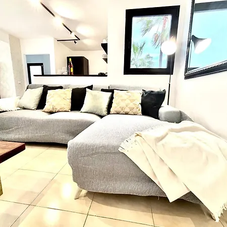4-br, Sea-view Villa, Private Pool And Bbq, In Downtown! Vila *