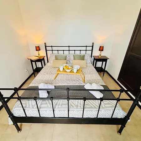 4-br, Sea-view Villa, Private Pool And Bbq, In Downtown! Vila Corralejo