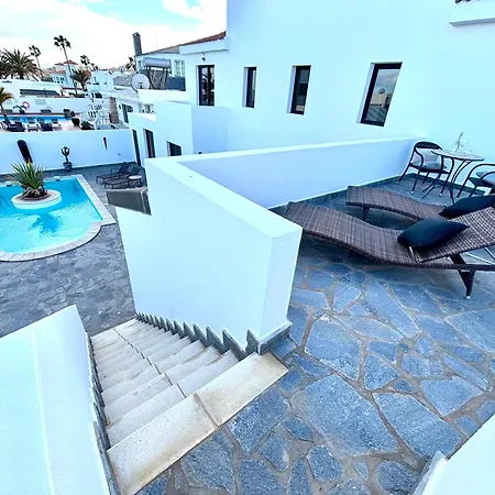 4-br, Sea-view Villa, Private Pool And Bbq, In Downtown! Vila *
