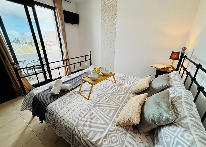 Villa Waikiki, Private Pool, Beaches & Nightlife Corralejo