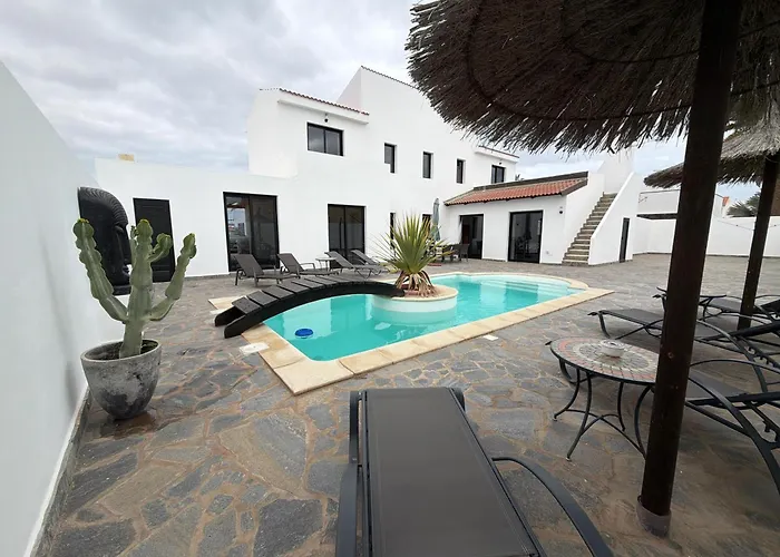 Waikiki, Private Pool, Beaches & Nightlife