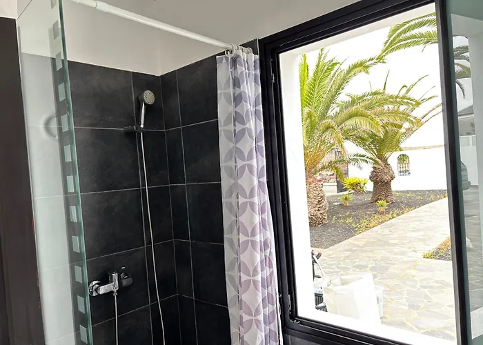 Waikiki, Private Pool, Beaches & Nightlife Villa *